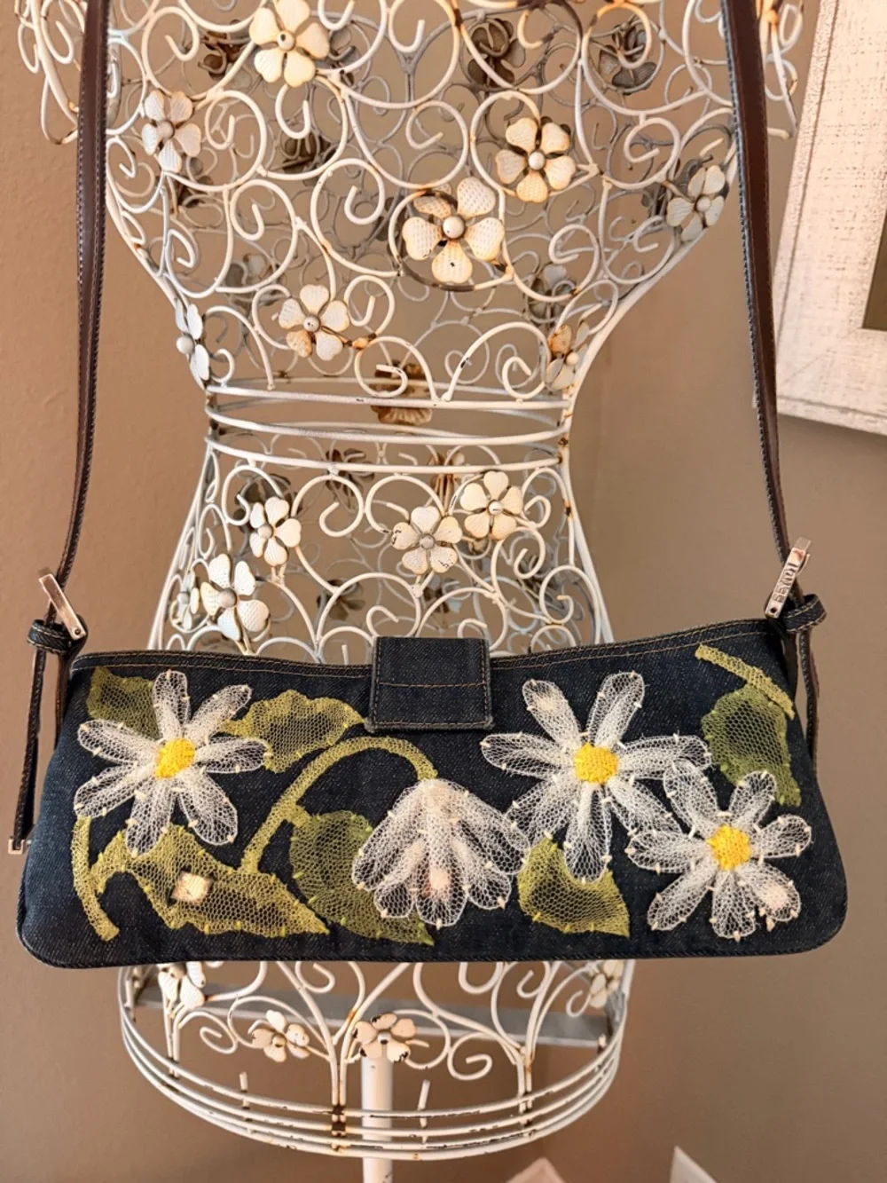 Fendi Baguette AUTHENTIC Vintage Denim Floral Daisy Appliqué - Picture 6 of 11